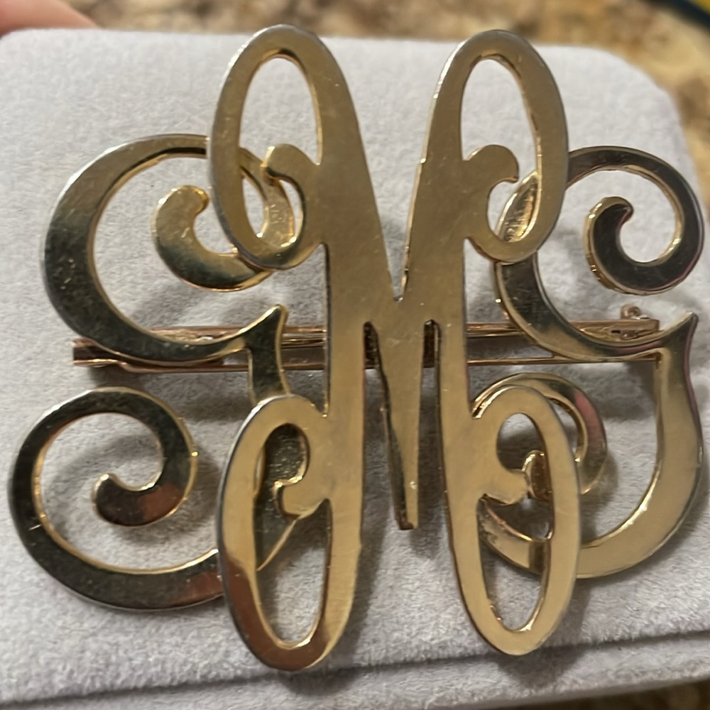 PAT PEND VINTAGE GMG INITIALS BROOCH